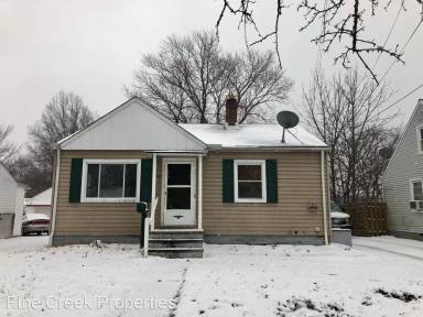 Main picture of 592 W Glendale St