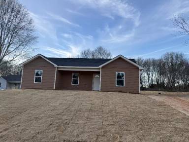 Main picture of 54 Lyla Ln