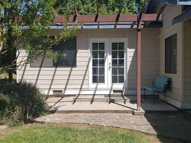Main picture of 8617 Reecemar Ave