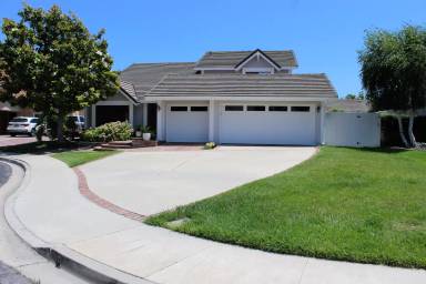 Main picture of 14062 Atwood Ct