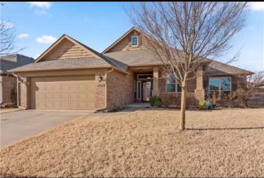 Main picture of 18309 Carillo Rd