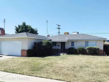 Main picture of 3649 N 9th St