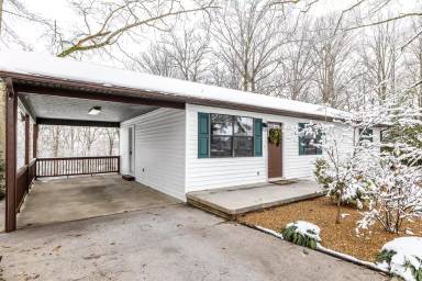 Main picture of 219 Ridge Rd