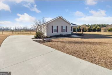 Main picture of 206 E Leyland Ct