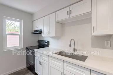 Main picture of 1421 E Roosevelt - 4