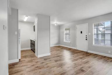 Main picture of Spanish Villa Apartments