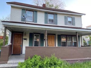 Main picture of 970 Washington Ave