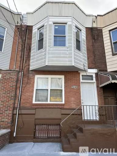 Main picture of 2240 Snyder Ave