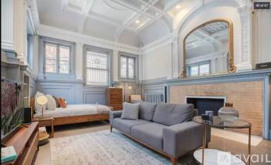 Main picture of 227 Newbury St