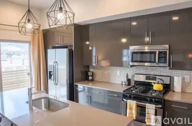 Main picture of 2445 Junction Pl