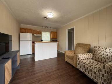 Main picture of 2268 E Main St