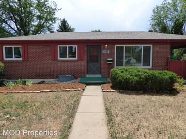 Main picture of 3338 W Wagon Trail Dr