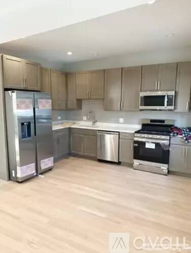 Main picture of 3404 N Lavergne Ave