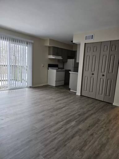 Main picture of 1410 Woodland Dr