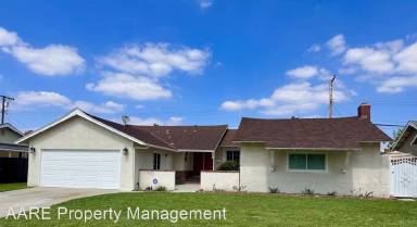 Main picture of 1705 E Michelle St