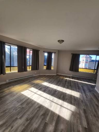 Main picture of 2550 Sloat Blvd