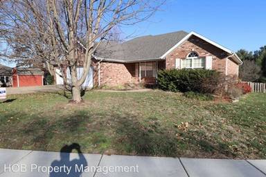 Main picture of 5202 S Clay Ave