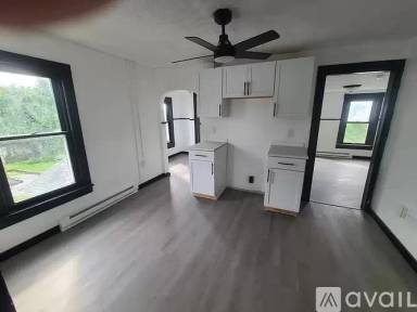 Main picture of 125 Walnut St