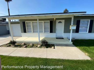 Main picture of 1001 Chapel Dr