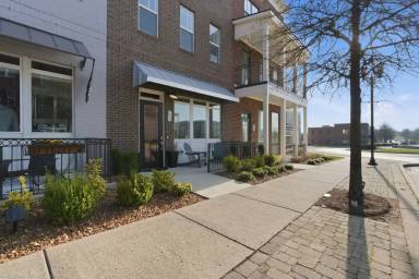 Main picture of 2012 Tollgate Blvd