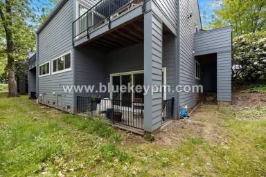 Main picture of 4360 SW Dickinson St