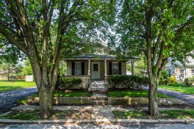 Main picture of 106 N Alabama Ave