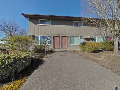Main picture of 902 - 944 21st Ave SW