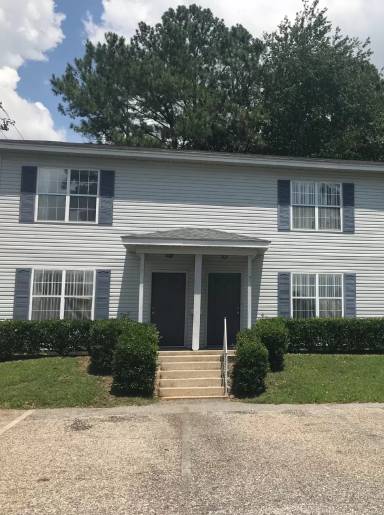 Main picture of 6722 Van Buren St