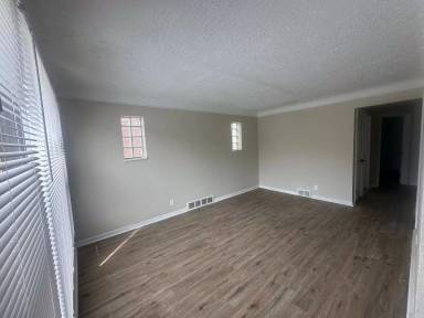Main picture of 8574 Kentucky St