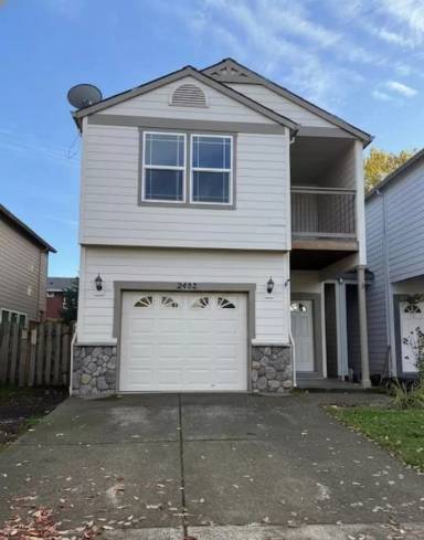 Main picture of 2482 25th Ave