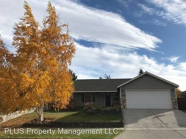 Main picture of 3325 NE Mendenhall Dr