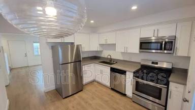 Main picture of 3868 W 132nd St