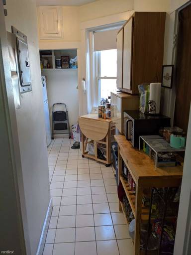 Main picture of 1376 Commonwealth Ave
