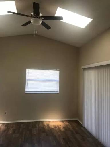 Main picture of 1012 Diplomat Pkwy E