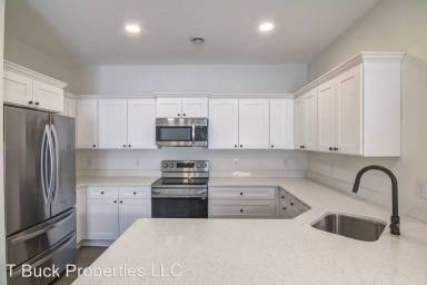 Main picture of 2550 Dawes Pl