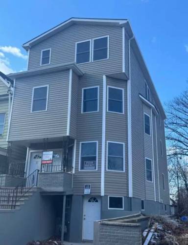 Main picture of 159 Jaques St