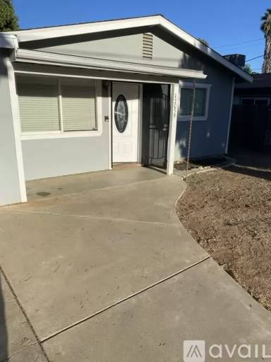 Main picture of 17059 Mattie St