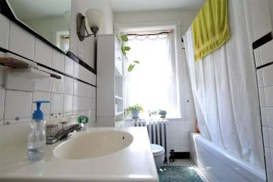 Main picture of 3718 Spring Garden Street - 2F