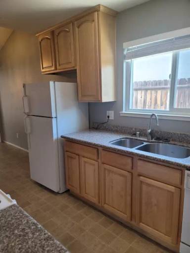 Main picture of 6233 Jack London Cir