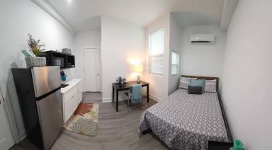 Main picture of 1028 Park Rd NW