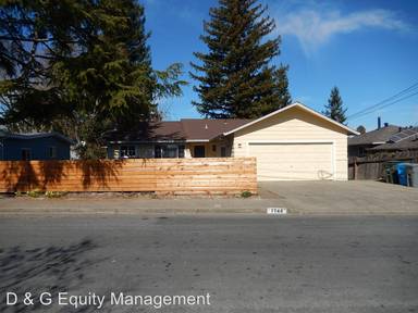 Main picture of 7744 Brookside Ave