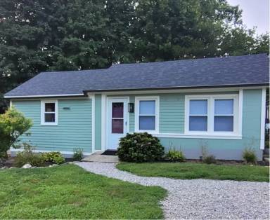 Main picture of 55 River Ln