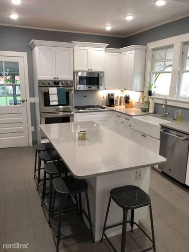 Main picture of 1011 Boston Ave