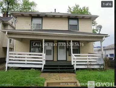 Main picture of 569 E Exchange St