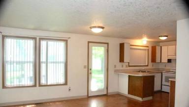 Main picture of 843 Comstock Cir