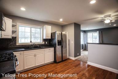 Main picture of 754 Polk St NE