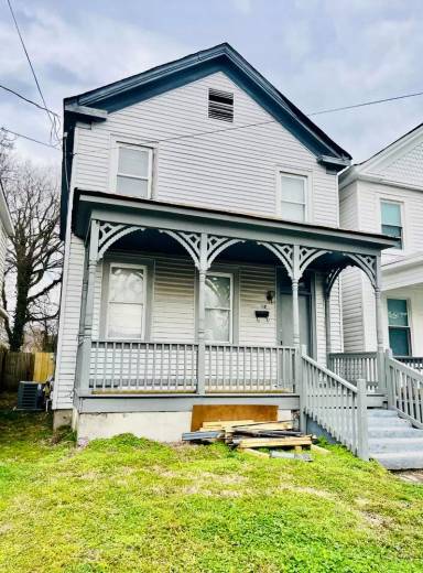 Main picture of 238 Lee St