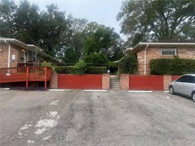 Main picture of 3429 S Polk Ave