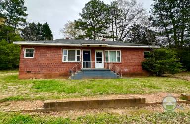 Main picture of 5049 Old Augusta Rd
