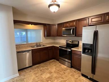 Main picture of 1752 Alvena Ln